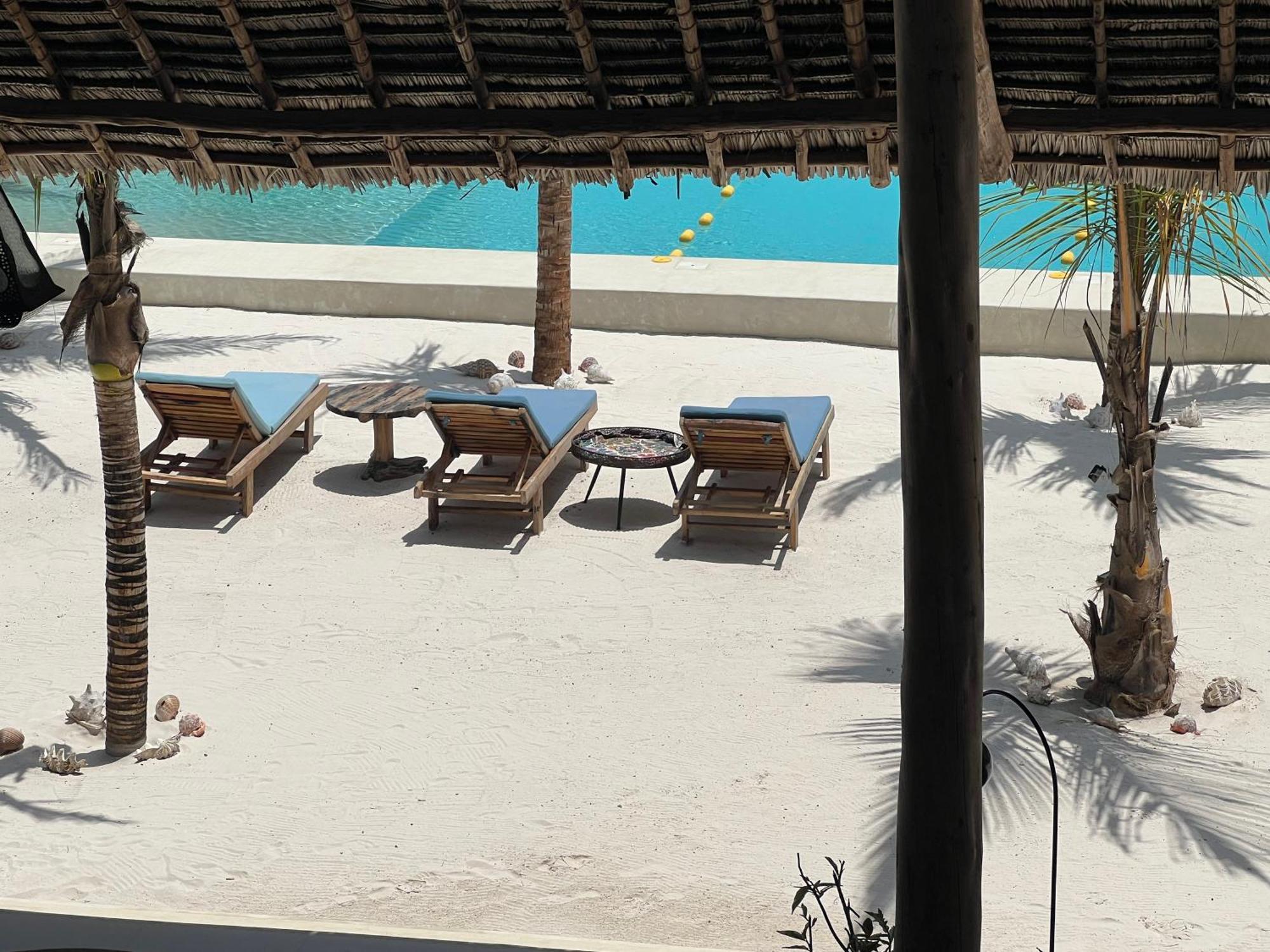 Infinity Beach Boutique Hotel & Spa Matemwe  Exterior photo